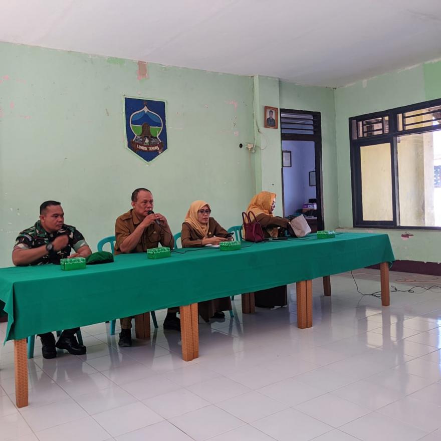 RAPAT DALAM RANGKA PERSIAPAN MTQ TINGKAT KECAMATAN DI KELURAHAN SEMAYAN